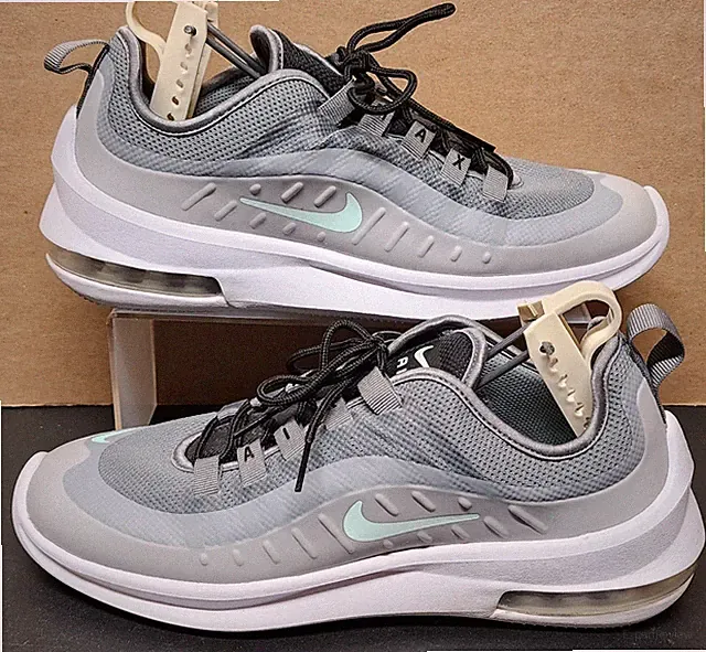 Nike Air Max Axis Cool Grey Igloo Blue Running Shoe AA2168 001 - Women's Sz 9