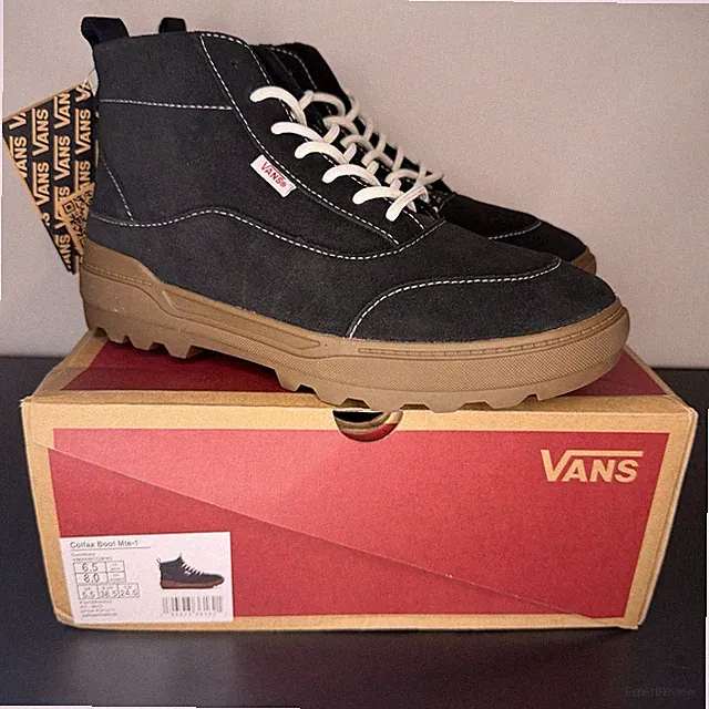 Vans Women's Colfax MTE-1 Boots Suede All Weather Black Gum Bottom Insulated
